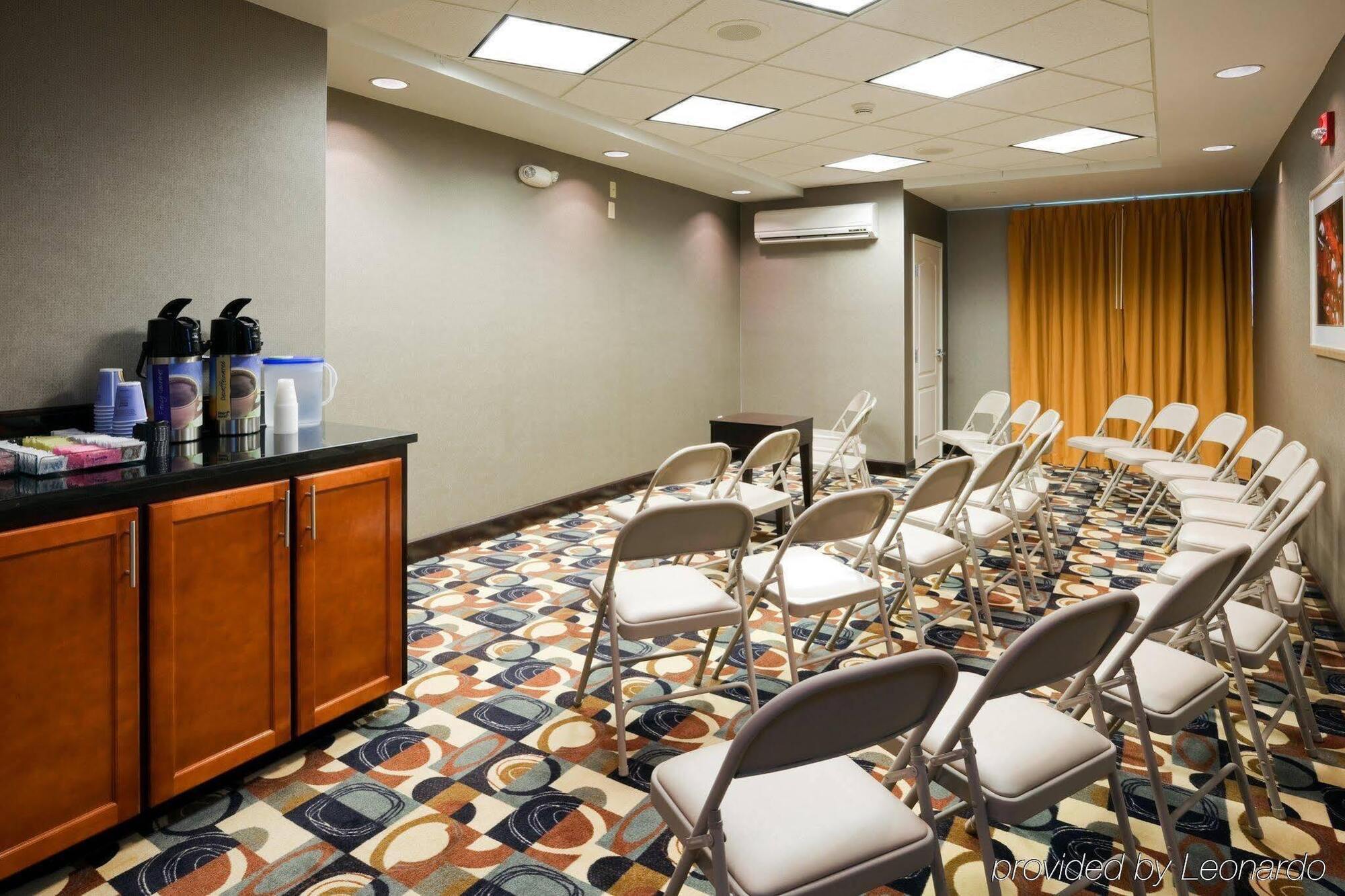 Holiday Inn Express Atmore By Ihg Exterior photo